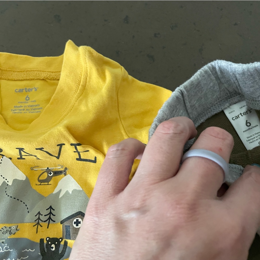 Carter's Baby Outfit - Picture 6 of 7